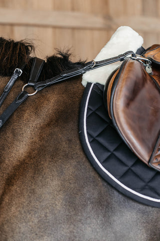 Huidvriendelijk springzadeldek Zwart