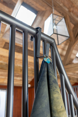 Täckeshållare Small Svart