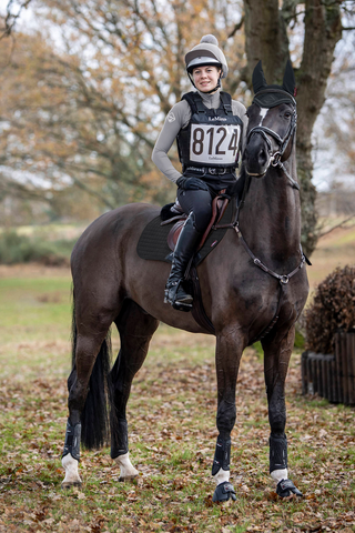 Suede spring zadeldek zwart
