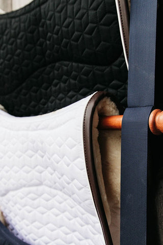 Luxe Blanket Hanger