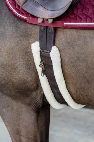 Sheepskin Girth Brown