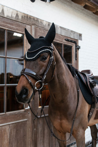 Wellington Ear Bonnet Big Stone & Pearl Black