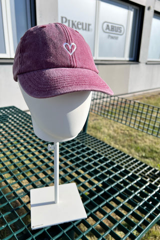 Cap Vintage Red Heart